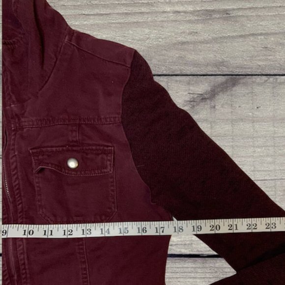 Women's Jacket Sz Small ASHLEY By 26 International Burgundy Long Sleeve Full Zip - Picture 5 of 8